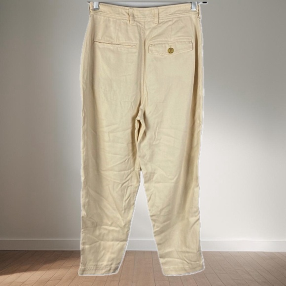 NWT Everlane The Tencel Relaxed Chino in Parchment Size 6 - Picture 3 of 6